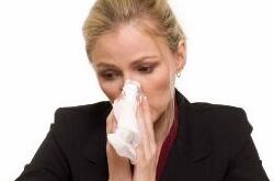 風(fēng)熱感冒癥狀有哪些 風(fēng)熱感冒如何診斷及治療