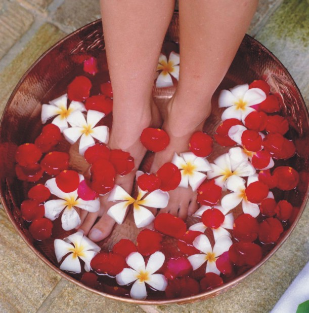 腳冷的原因有哪些 日常生活中該如何應(yīng)對