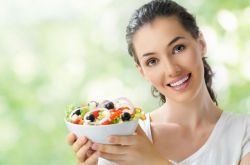 咽炎的癥狀有哪些  推薦治療咽炎的兩大療法