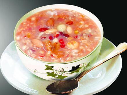 夏季祛濕粥有哪些呢 什么樣的祛濕粥能趕走濕氣