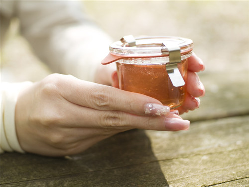 手腳冰涼怎么辦 手腳冰涼的危害有哪些