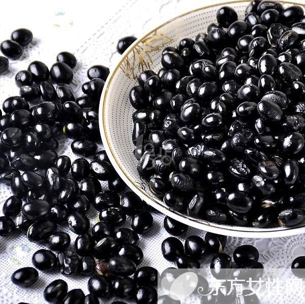 黑豆怎么吃最有營養(yǎng) 黑豆的功效與作用及營養(yǎng)價值