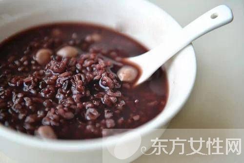 女人補(bǔ)血益氣可以吃什么粥 這5款粥正合適