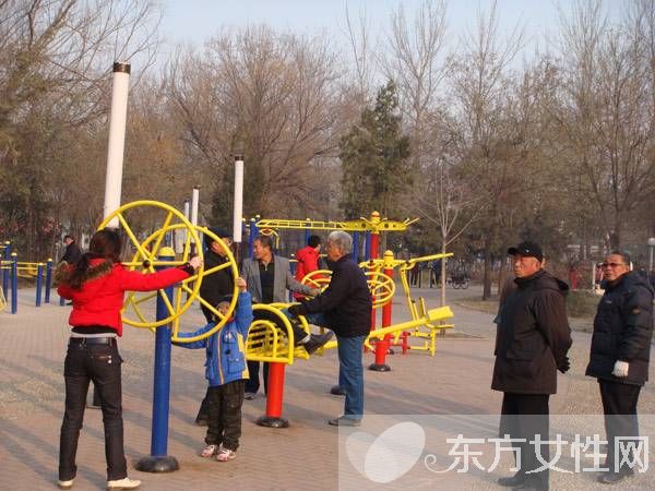 合理運用戶外健身器材 這些方面一定要注意