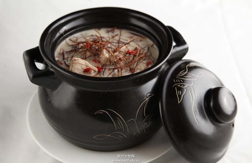 雞骨草煲湯的功效  滋補營養(yǎng)又美味