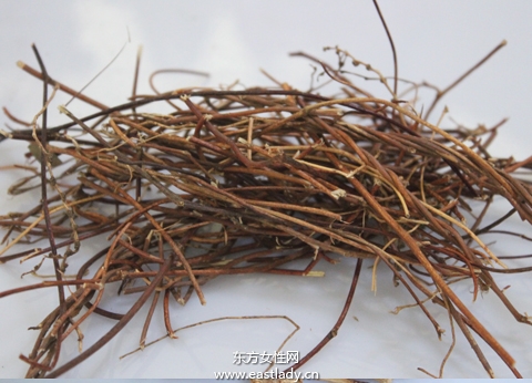 雞骨草煲湯的功效  滋補營養(yǎng)又美味