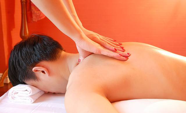 經(jīng)常推油按摩的好處多 推薦4種最佳推油按摩方式