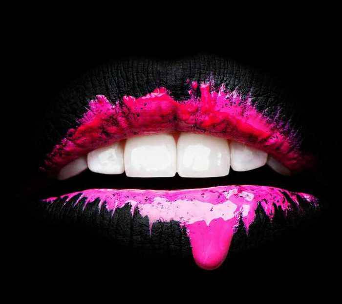 嘴唇發(fā)黑是什么原因 3個小妙招教你防治