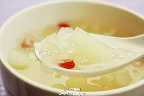 冬季吃雪梨的功效與作用 豐富的營(yíng)養(yǎng)價(jià)值