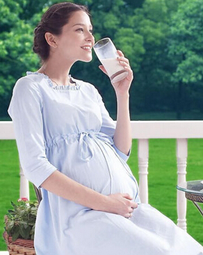 孕婦注意事項(xiàng) 孕婦吃冰會凍到胎寶寶嗎