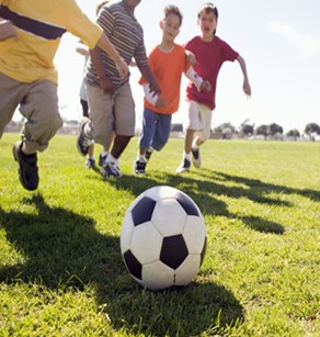 怎么踢足球 踢足球動作要領(lǐng)