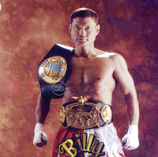 泰拳王雅桑克萊30秒鐘KO中國選手流血