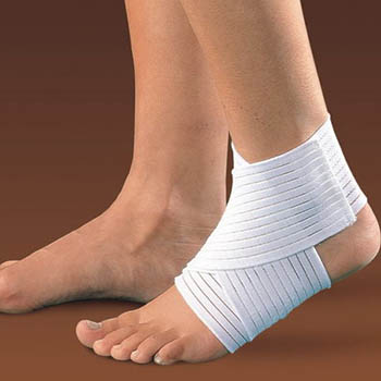 運動扭傷怎么辦 運動扭傷應(yīng)注意的事項