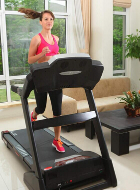 跑步機(jī)減肥效果好嗎 跑步減肥的要領(lǐng)