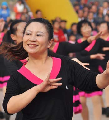 老人廣場(chǎng)舞怎么跳最好 廣場(chǎng)舞什么時(shí)候跳好