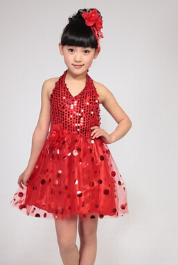 拉丁舞教學(xué) 拉丁舞轉(zhuǎn)度、姿態(tài)和方位的要求