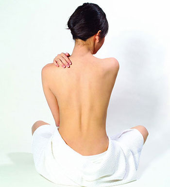 怎樣減肥最有效 睡前15分鐘小運動高效燃脂