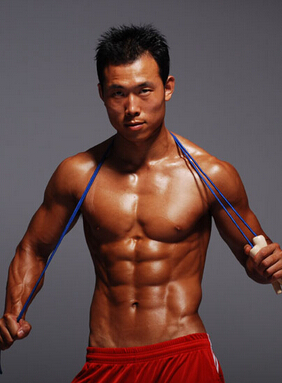 怎么鍛煉肌肉 男性鍛煉肌肉的方法