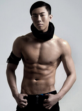 怎么練胸肌 難抗拒的四招打造胸肌維度