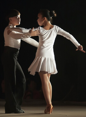 拉丁舞 跳拉丁舞的好處以及注意事項