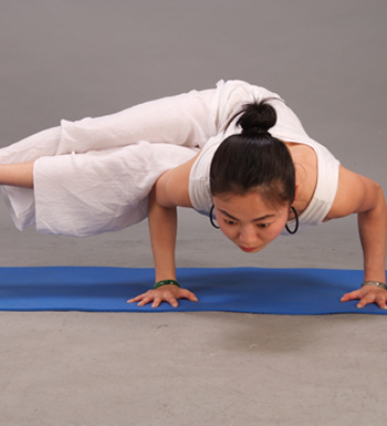 隨時動起來 氣質(zhì)美女養(yǎng)成居家健身操