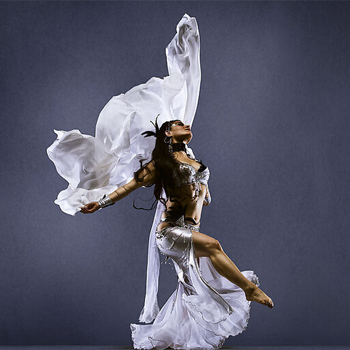 如何消除腰部贅肉 肚皮舞三式消除腰部贅肉