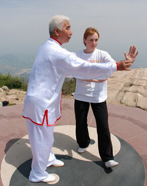 高血壓怎么辦 練太極對(duì)高血壓有緩解作用