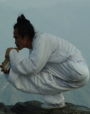 夏季養(yǎng)生 夏季幫你去除浮躁的氣功方法