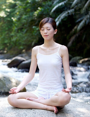 如何正確的練氣功 練習(xí)氣功養(yǎng)生堅(jiān)持是關(guān)鍵