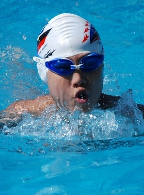 怎么游泳 夏季游泳不可不知的16大禁忌