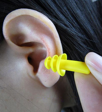 游泳養(yǎng)生常識(shí) 游泳前應(yīng)該做好哪些準(zhǔn)備