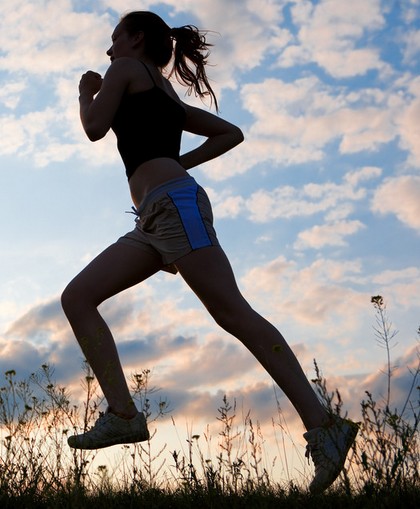 跑步技巧 百米跑放松技術(shù)的訓(xùn)練方法