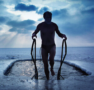 冬泳的魅力 冬泳對身體的好處頗多