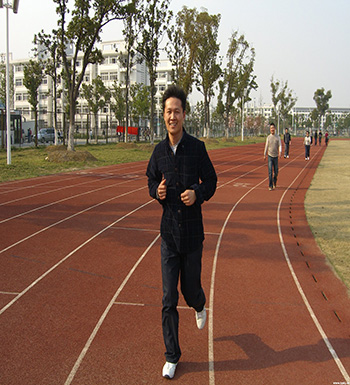 長跑的好處  增強(qiáng)體質(zhì)提高心肺功能