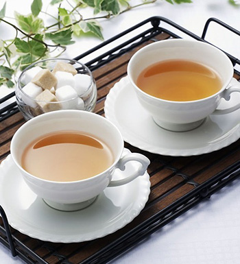 夏季解暑多喝茶 夏季喝茶有什么好處和禁忌