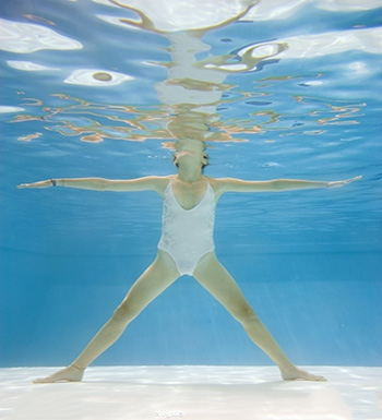 游泳技巧  初學者如何快速學會游泳