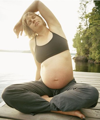 孕婦瑜伽 孕婦瑜伽八個(gè)動作放松心情