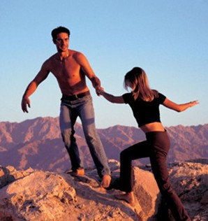 爬山鞋選購 爬山如何山鞋子呢