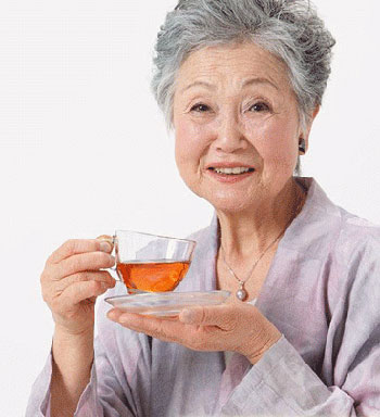 老年人切記喝濃茶 盤點老年人飲茶的禁忌