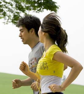 慢跑的好處 慢跑成就美好身材