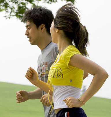 運(yùn)動(dòng)后如何養(yǎng)生 運(yùn)動(dòng)后如何緩解肌肉酸痛