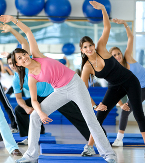 美人魚的簡(jiǎn)易游泳健身操 改善身材