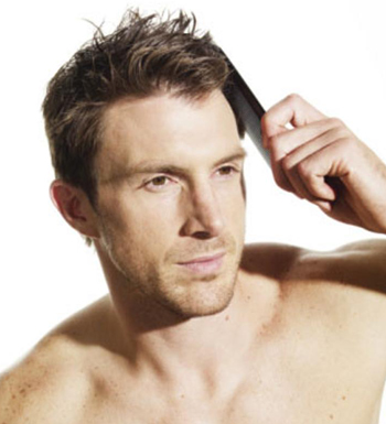 地中海脫發(fā)影響男人顏值 四招應(yīng)對地中海脫發(fā)