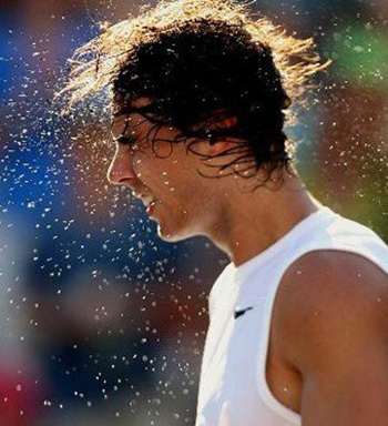 夏季異常出汗需警惕 謹防身體疾病