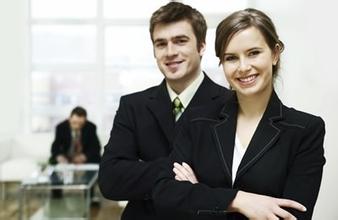 職場男閨蜜如何面對 職場感情公開