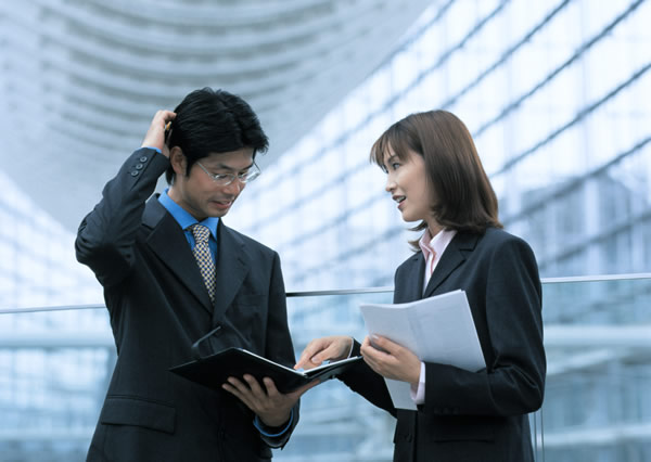 職場男閨蜜如何面對 職場感情公開