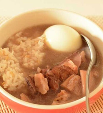 夏季飲食常識(shí) 湯泡飯雖然好吃但也傷胃