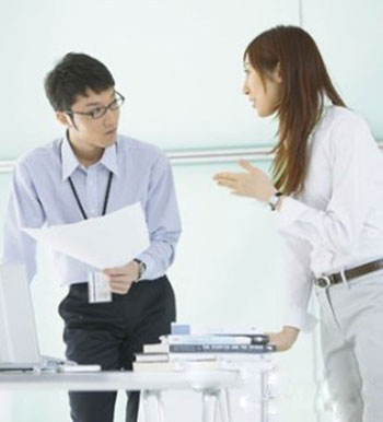 小心你的舉動 肢體語言暴露你的心理秘密