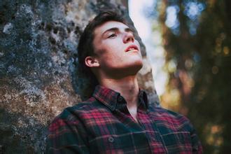 失戀屌絲男怎么治愈  4個(gè)辦法開(kāi)導(dǎo)你