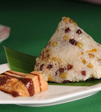 端午粽飄香 老年人吃粽子要注意幾點(diǎn)